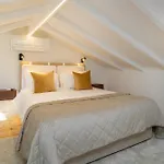Whome Prime Location - Your Lisbon Getaway